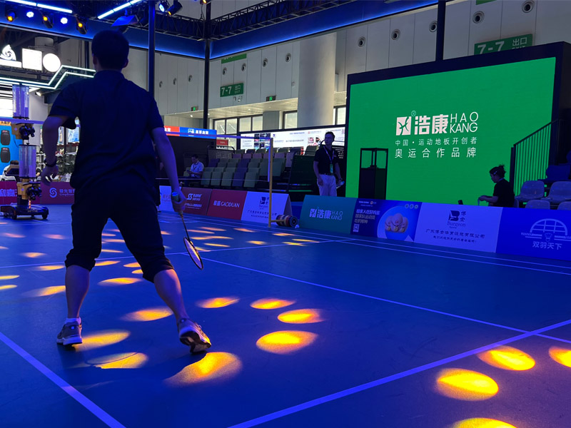 J9直营集团体博—7—剑下天山